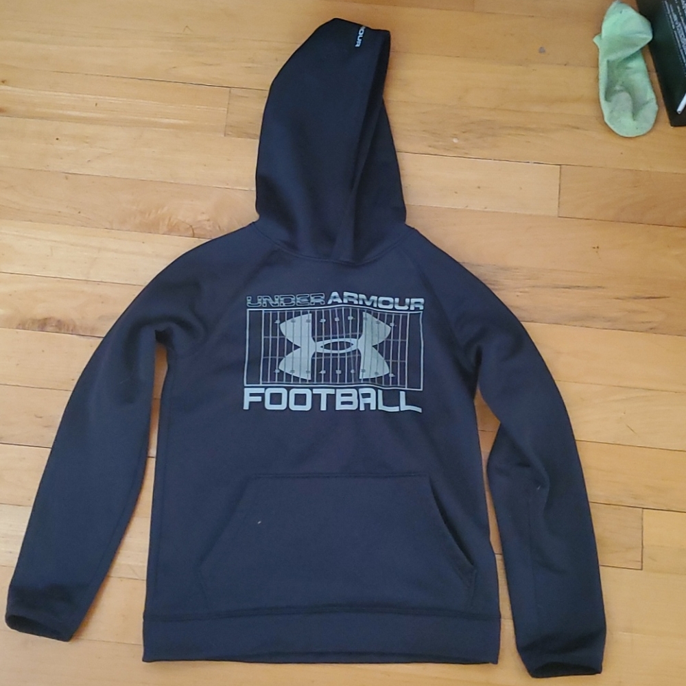 Under Armor Sweatshirt